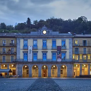 Bide Bide Tolosa Hotel